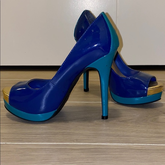 Blue Patent Duo Tone Stiletto Pumps, Size 5.5 - Picture 4 of 5